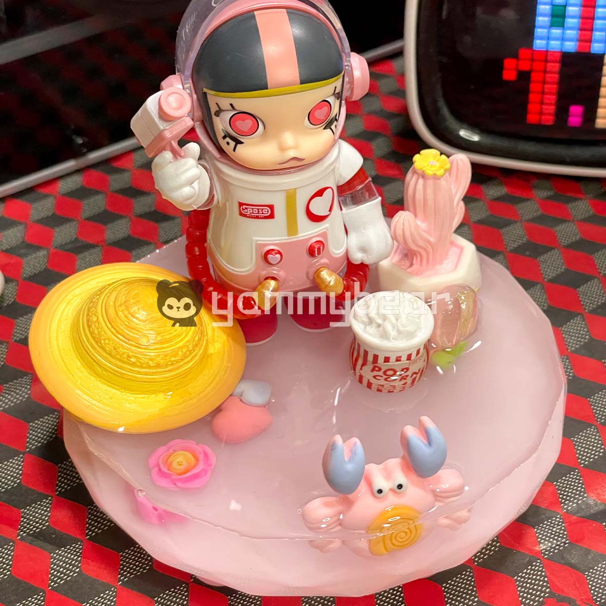 Pink space,Kawaii Phone Holder,Customized mobile phone holders and desktop storage decorations