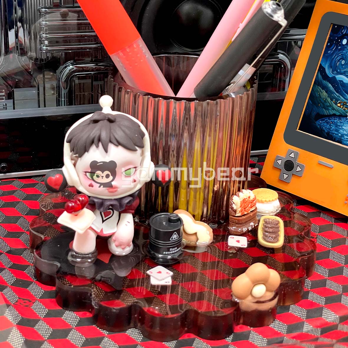 Dark brown,Kawaii Phone Holder,Customized mobile phone holders and desktop storage decorations